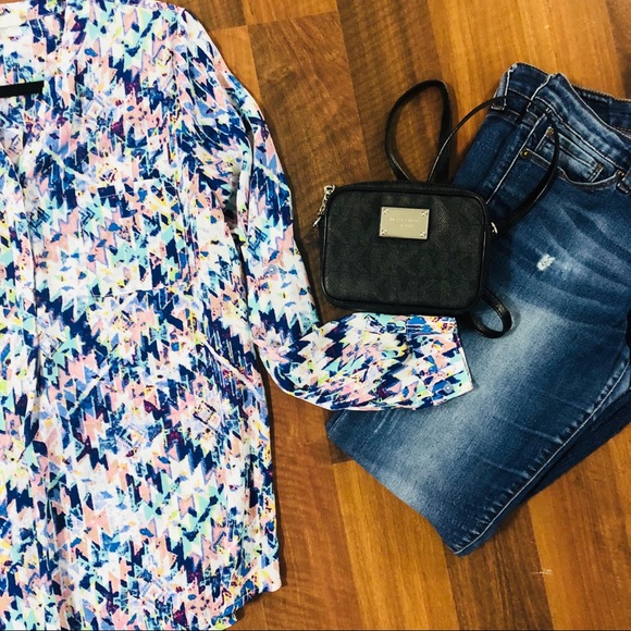 Aztec Print Blouse - Picture 2 of 3